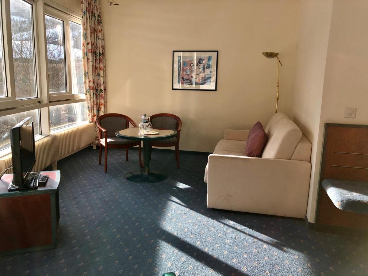 Thermal Hotels & Walliser Alpentherme Leukerbad Eksteriør billede