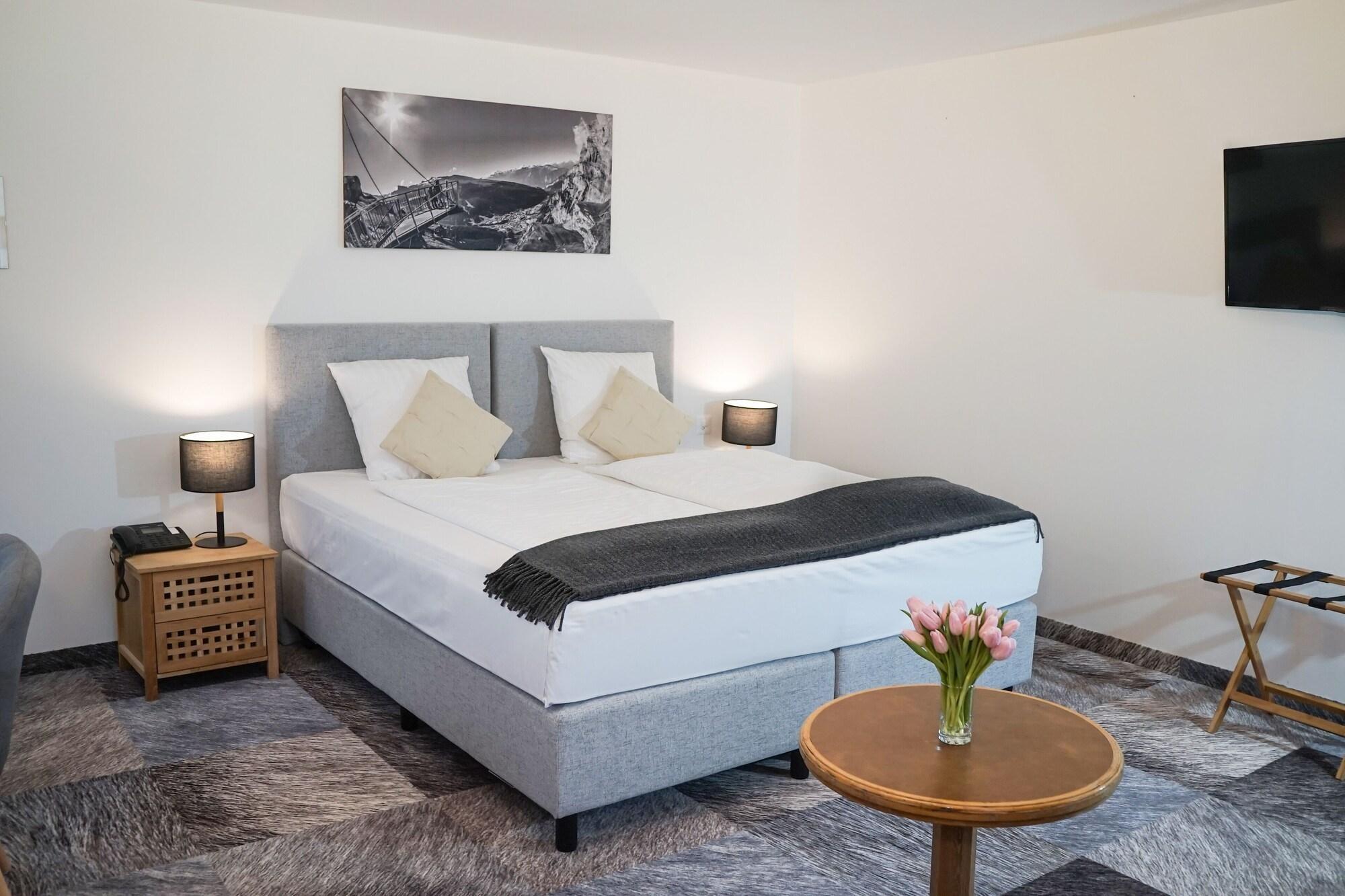 Thermal Hotels & Walliser Alpentherme Leukerbad Eksteriør billede