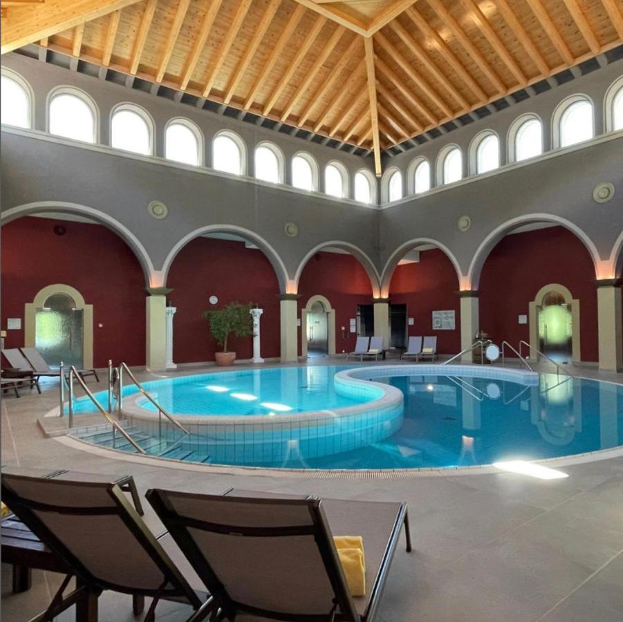 Thermal Hotels & Walliser Alpentherme Leukerbad Eksteriør billede