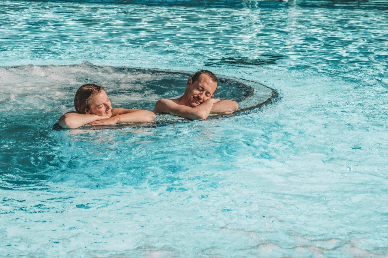 Thermal Hotels & Walliser Alpentherme Leukerbad Eksteriør billede